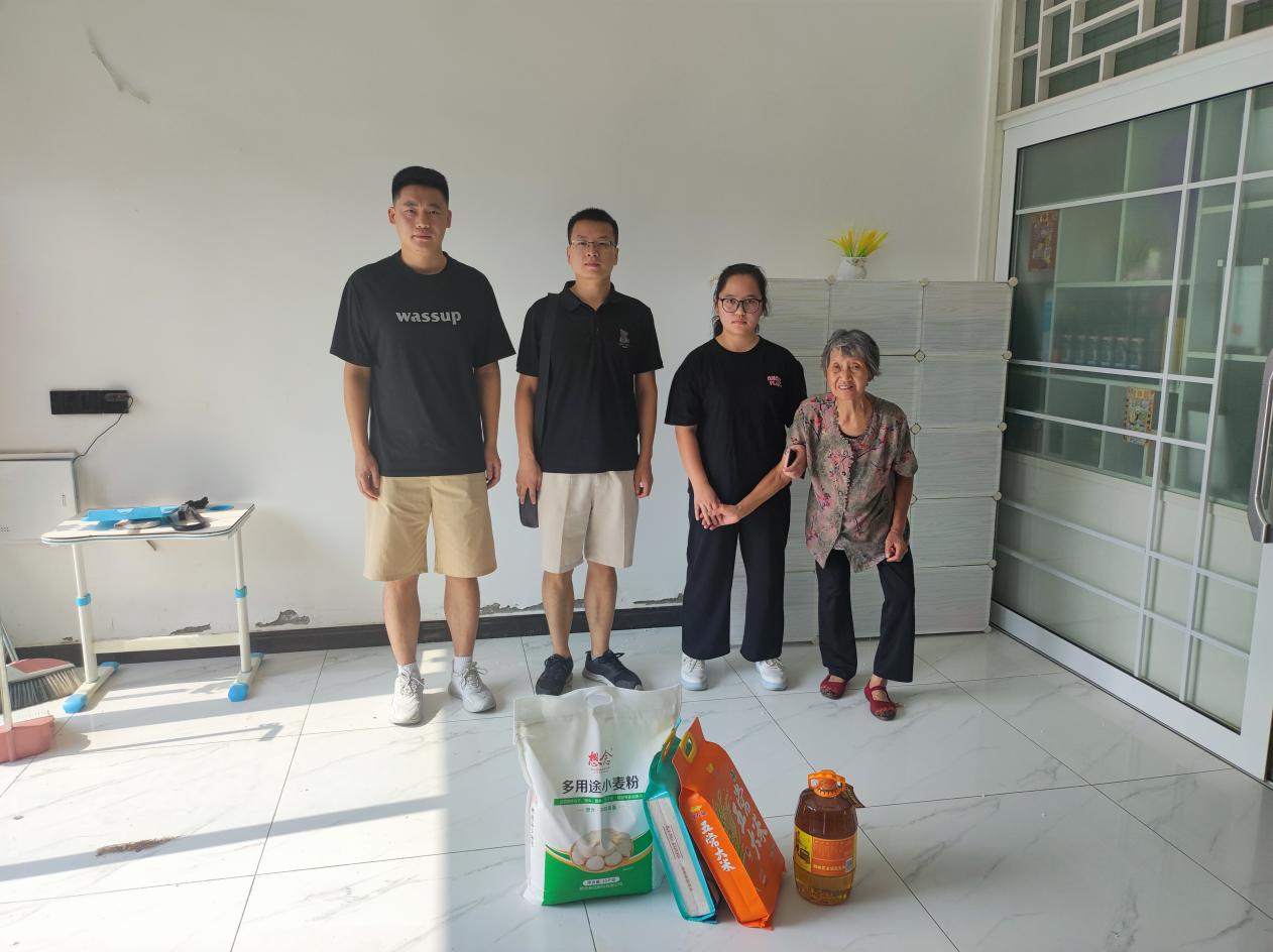 8bdcfd64f9c34c545c4e28580de93fe